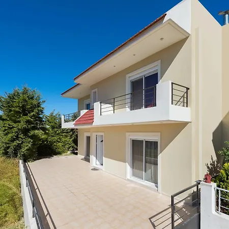Almar Villa Kremastí